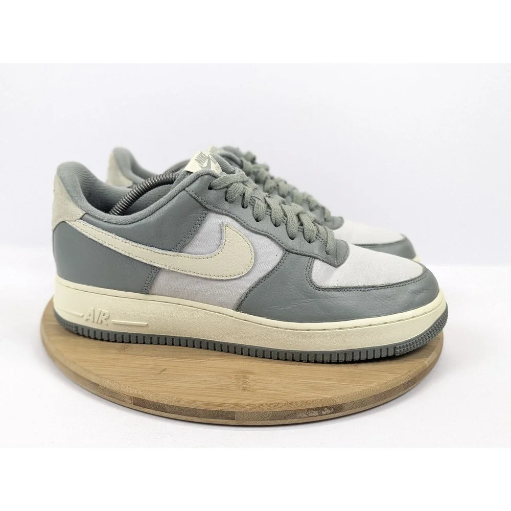 Nike Air Force 1 Low '07 LX Mens 11.5 Mica Green Shoes Sneakers